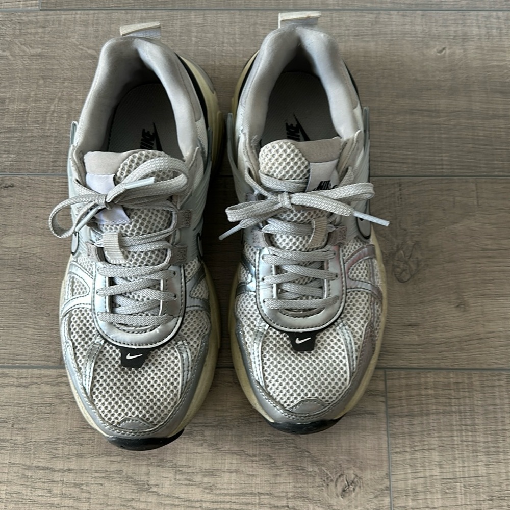 Nike V2K Run 7.5